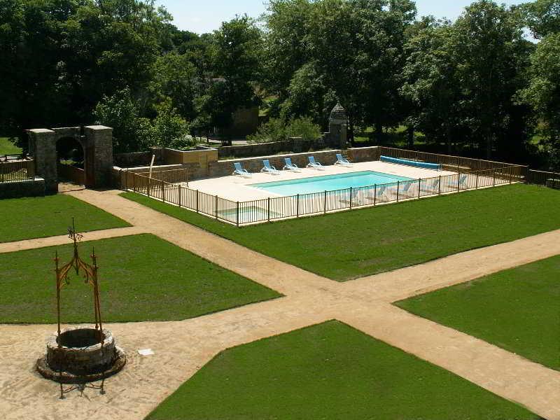 ארדבן Residence Prestige Odalys Le Chateau De Keraveon מראה חיצוני תמונה