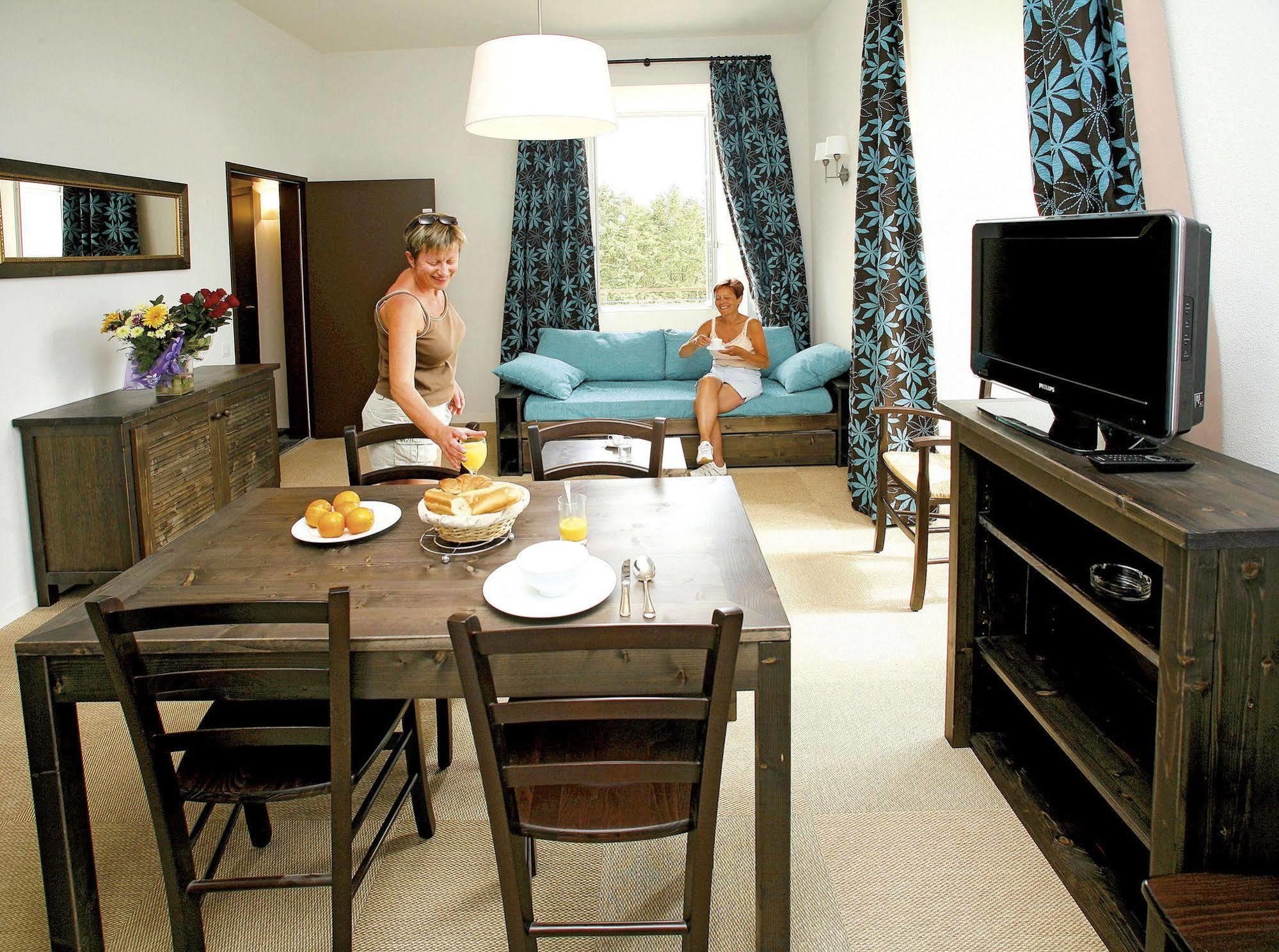 ארדבן Residence Prestige Odalys Le Chateau De Keraveon מראה חיצוני תמונה