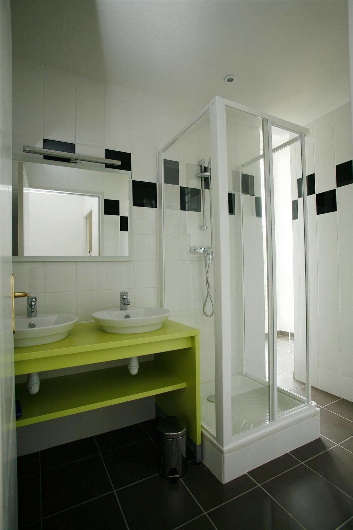 ארדבן Residence Prestige Odalys Le Chateau De Keraveon מראה חיצוני תמונה